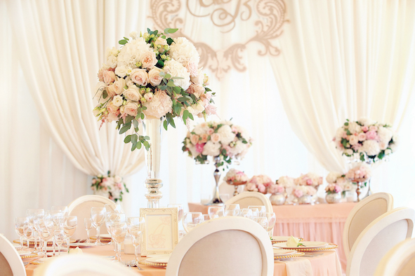 Fühlt euch wie in einem Märchen und feiert eure Hochzeit in einem Schloss